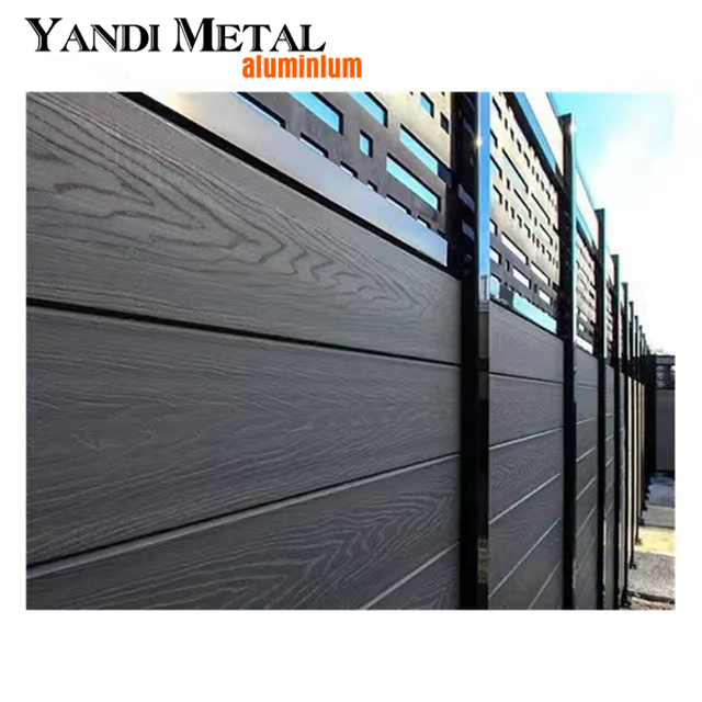 Hochwertiger dekorativer Garten-Terrassen-Hauszaun mit halber oder vollständiger Sichtschutz für den Außenbereich, dekorative Holz-Kunststoff-Verkleidung