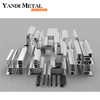 4040 Aluminium-Strangpressprofile aus industriellem T-Nut-Aluminium. Profile aus eloxiertem Aluminium mit schwarzen Balken