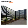 Wasserdichte Aluminium-WPC-Zaunpaneele. Schwarze WPC-Gartenzaunpaneele für den Außenbereich. Holz-Aluminium-WPC-Garten-Verbundzaunpfosten