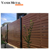 Kundenspezifisches Aluminiumprofil für Sichtschutzzaun aus Aluminiumstreifen. Horizontales Aluminium-Lamellenzaunpaneel