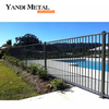 Australisches Sicherheits-Aluminiumblech. Schwarzer Sicherheits-Schwimmbadzaun. Schwarzer Aluminium-Schwimmbadzaun. Horizontaler Lamellen-Schwimmbadzaun