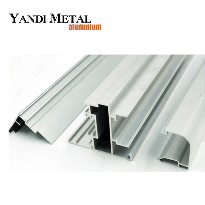 Aluminium-Strangpressprofile Hersteller 6063 6068 Aluminium-Strangpressprofile von Yandi Aluminium