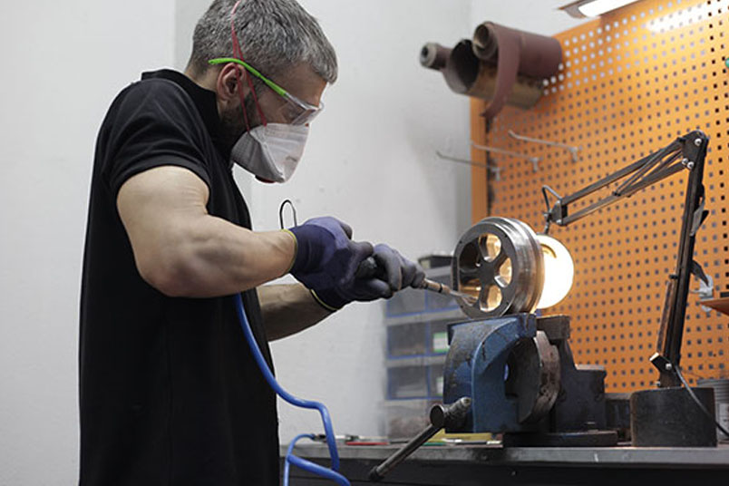 Optimierung des Düsendesigns für eine effiziente Aluminiumextrusion: Benutzerorientierte Einblicke