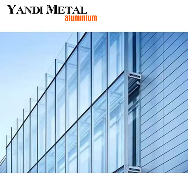 Sun wasserdichte, individuell gefärbte Aluminium-Vorhangfassadenlamellen aus Aluminiumlegierung für die Außenverkleidung